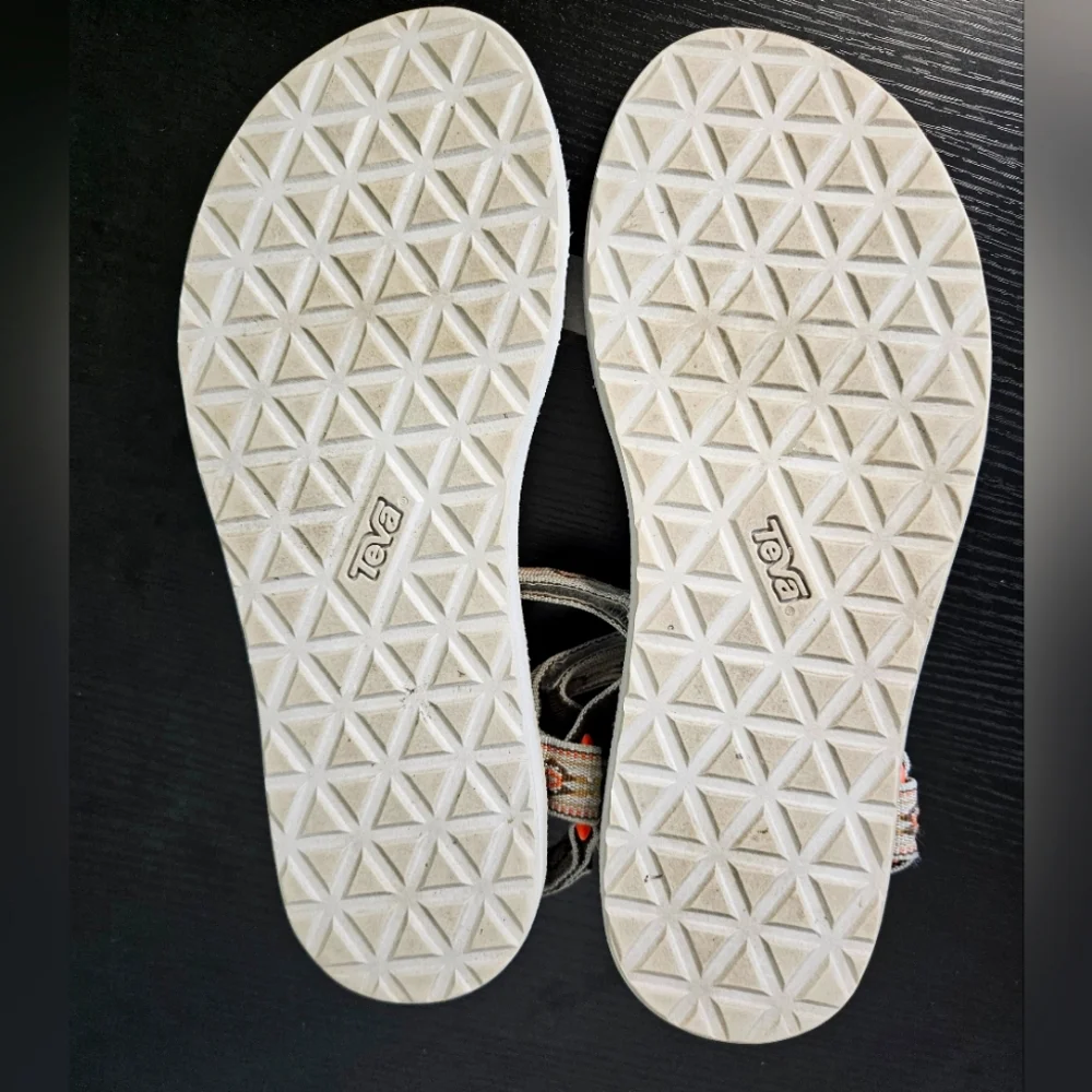 Teva original universal